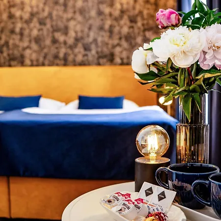 فندق Bluebell 3*