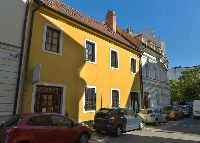 Отель Bluebell Братислава