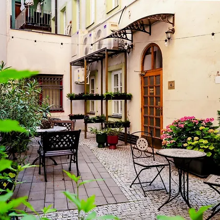 Bluebell ברטיסלאבה