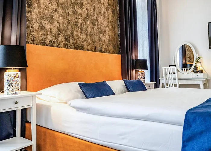 Отель Bluebell 3*